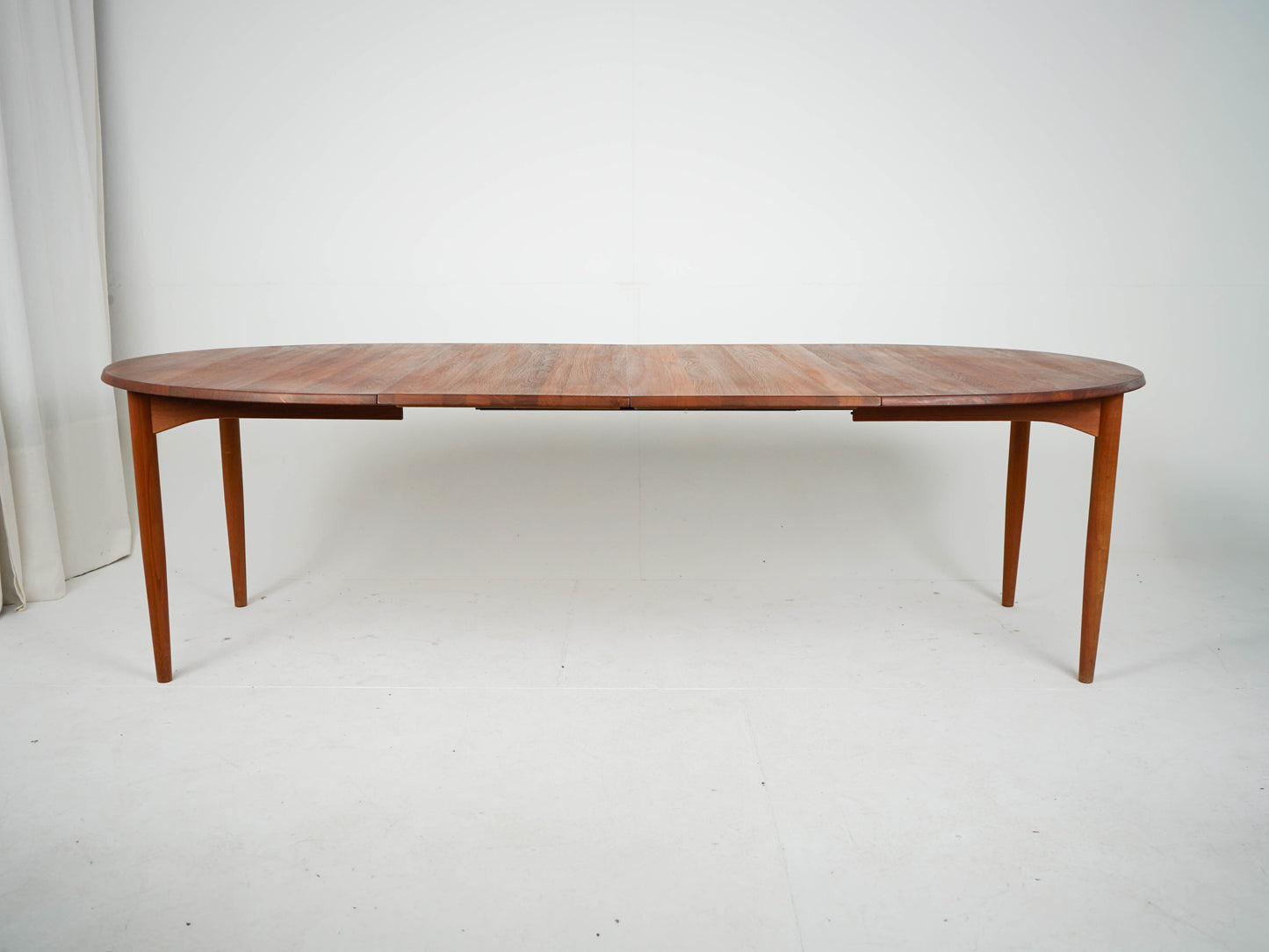 Vintage Teak Esstisch rund oval Ausziehtisch Mid Century